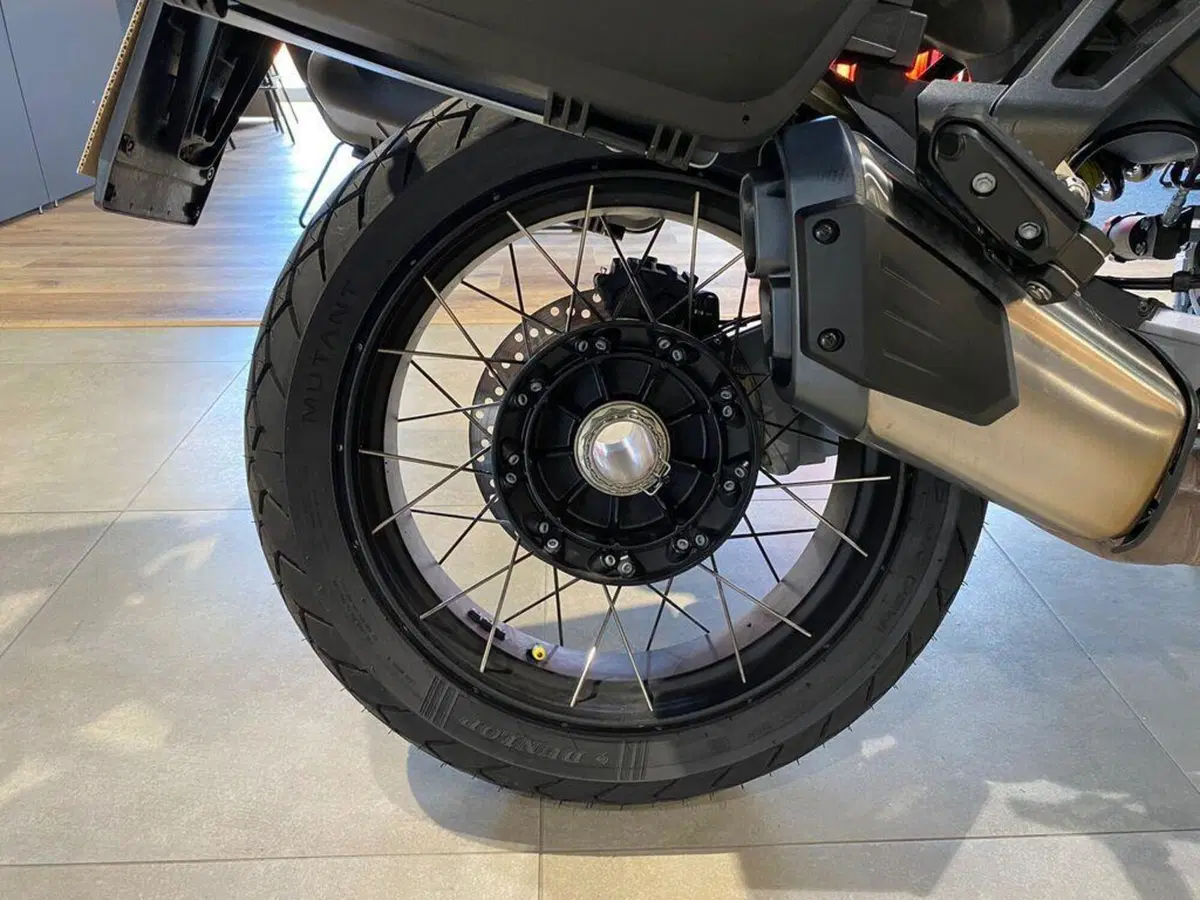 Moto Guzzi Stelvio PFF (2024 - 26) (10)