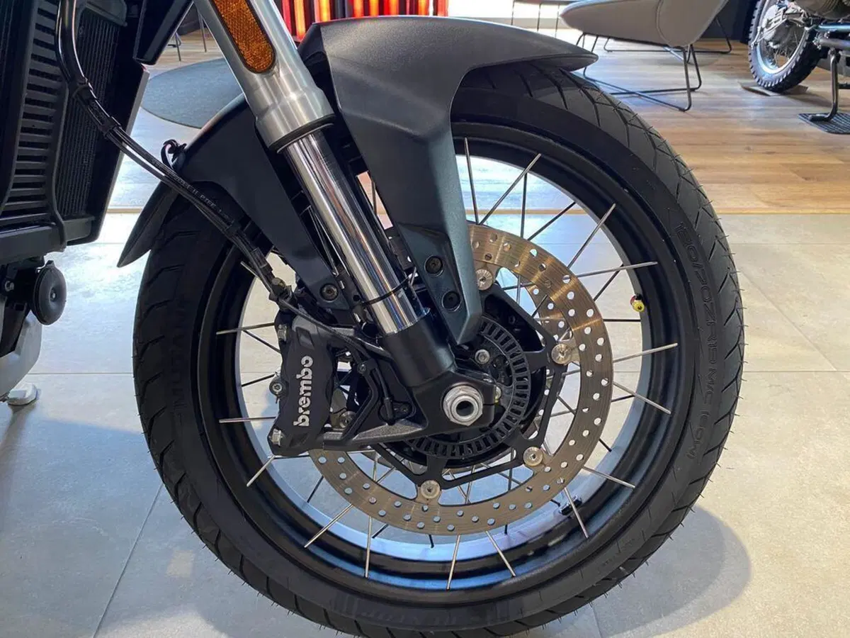 Moto Guzzi Stelvio PFF (2024 - 26) (11)