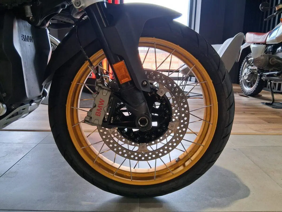 Bmw R 1300 GS (2023 - 26) (13)