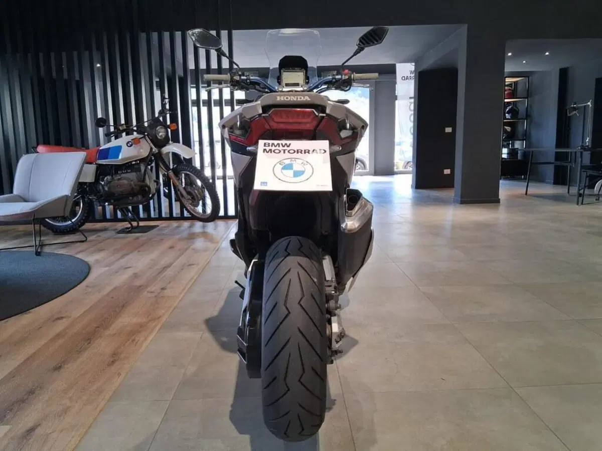 Honda X-ADV 750 (2017) (7)