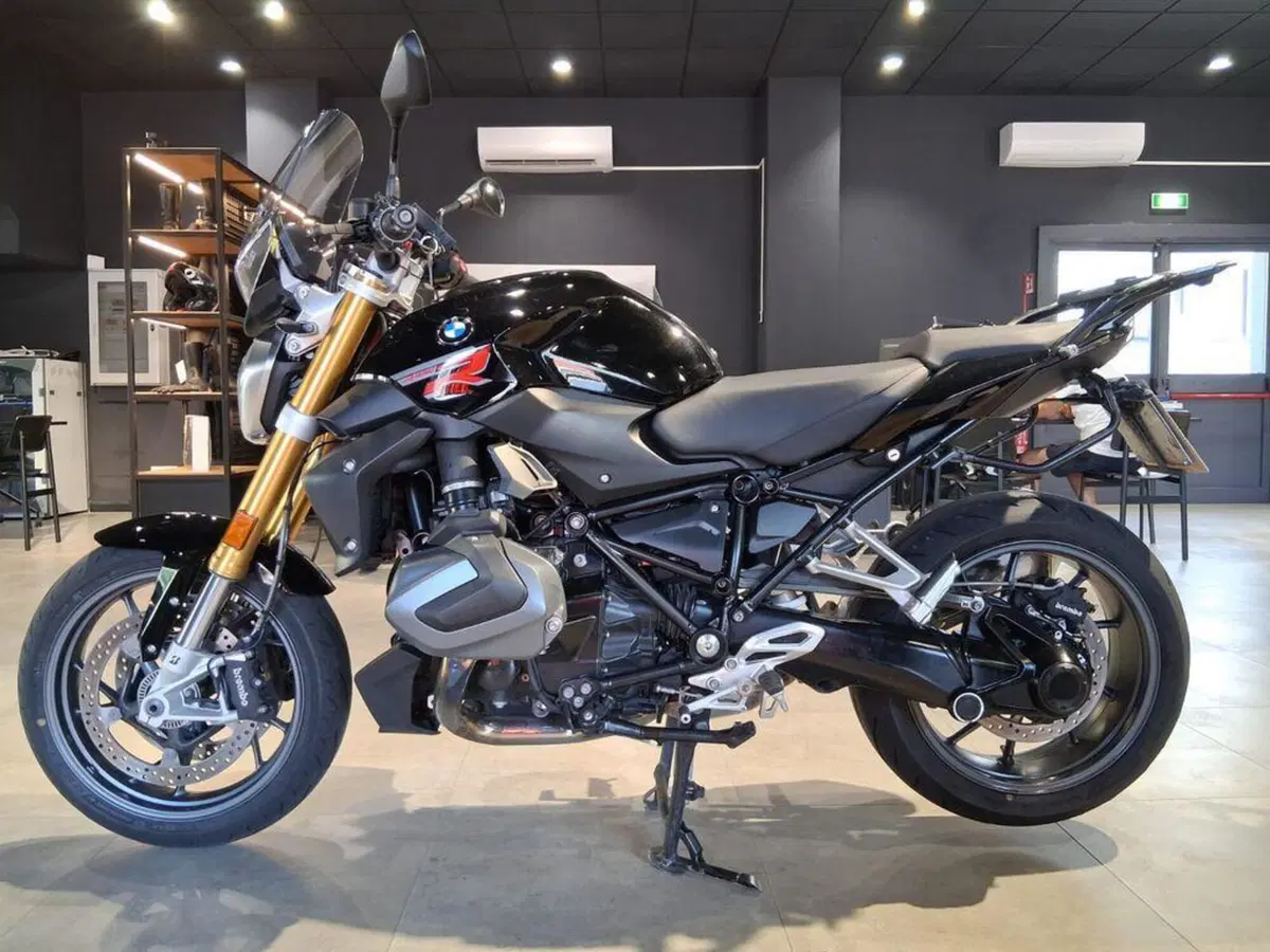 Bmw R 1250 R (2021 - 25) (5)