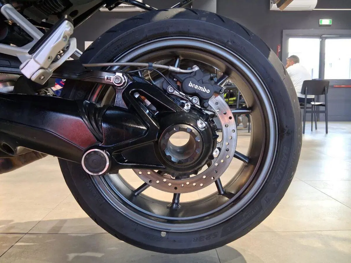 Bmw R 1250 R (2021 - 25) (13)