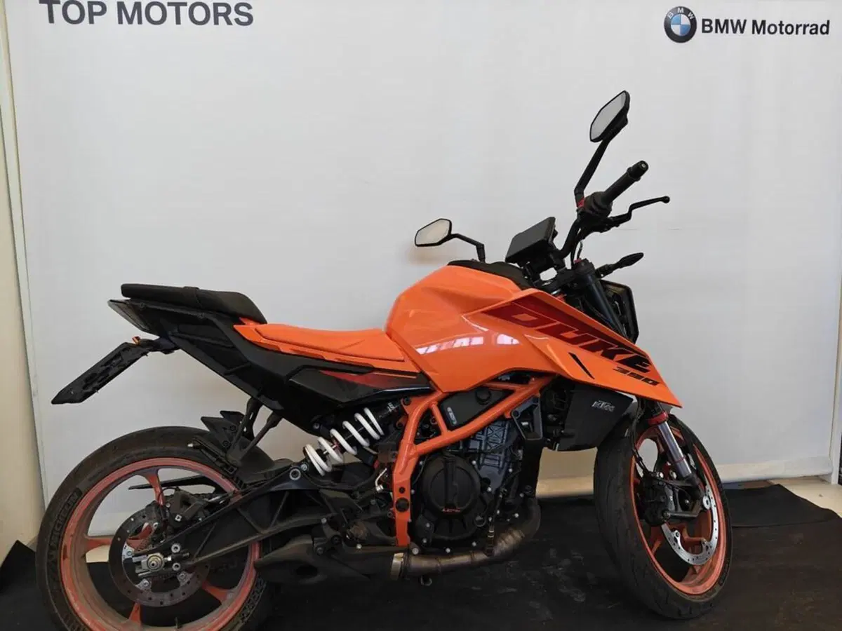 KTM 390 Duke (2024 - 25) (2)