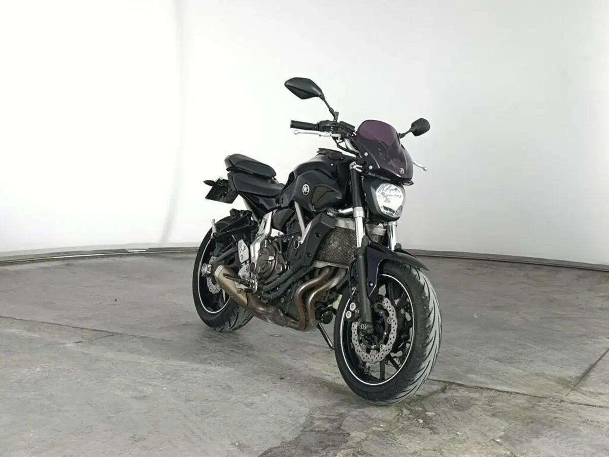 Yamaha MT-07 ABS (2014 - 16) (2)