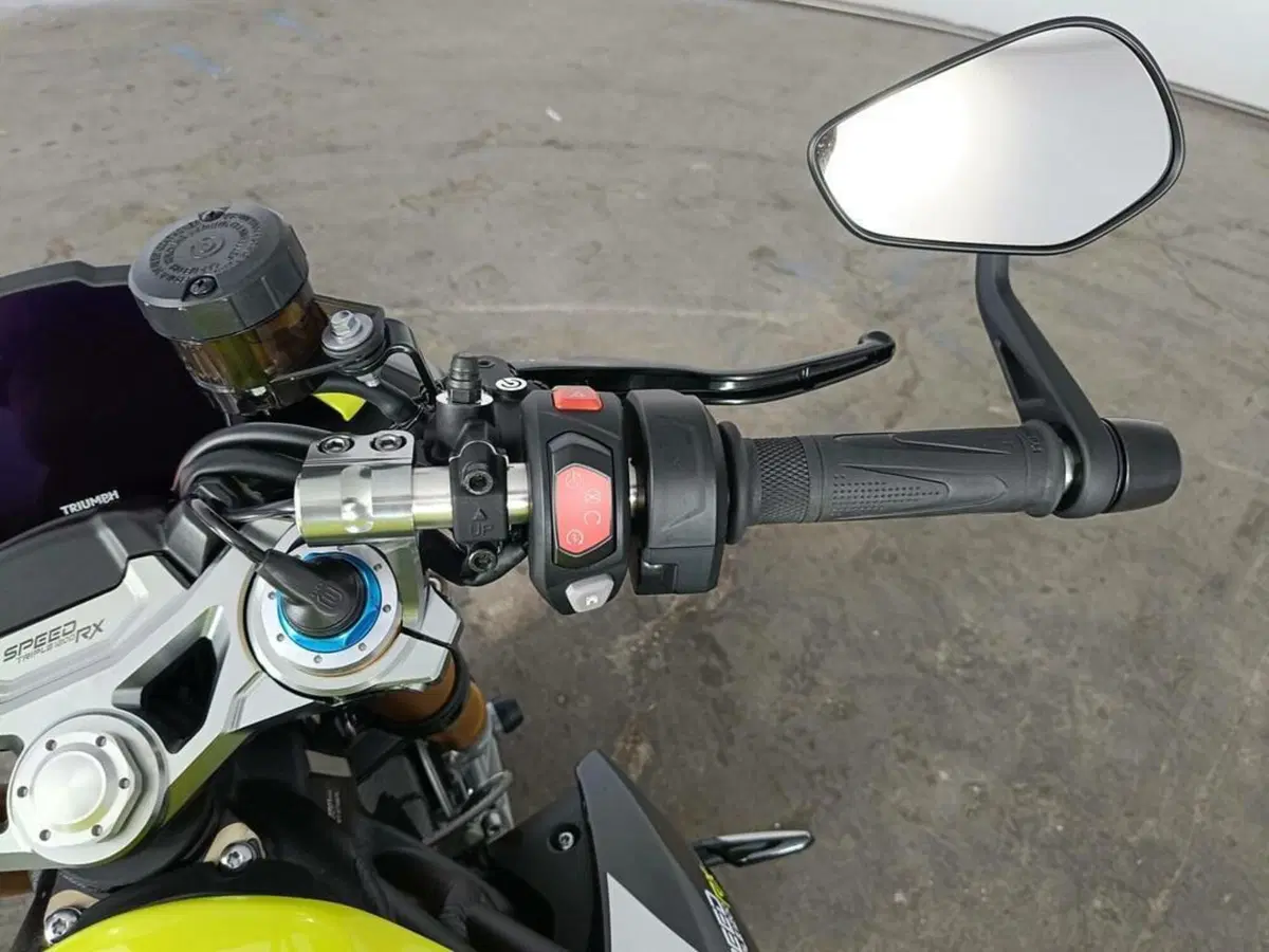 Triumph Speed Triple 1200 RR (2022 - 26) (8)