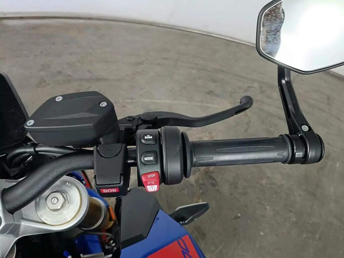 Bmw F 900 R (2025 - 27) (9)