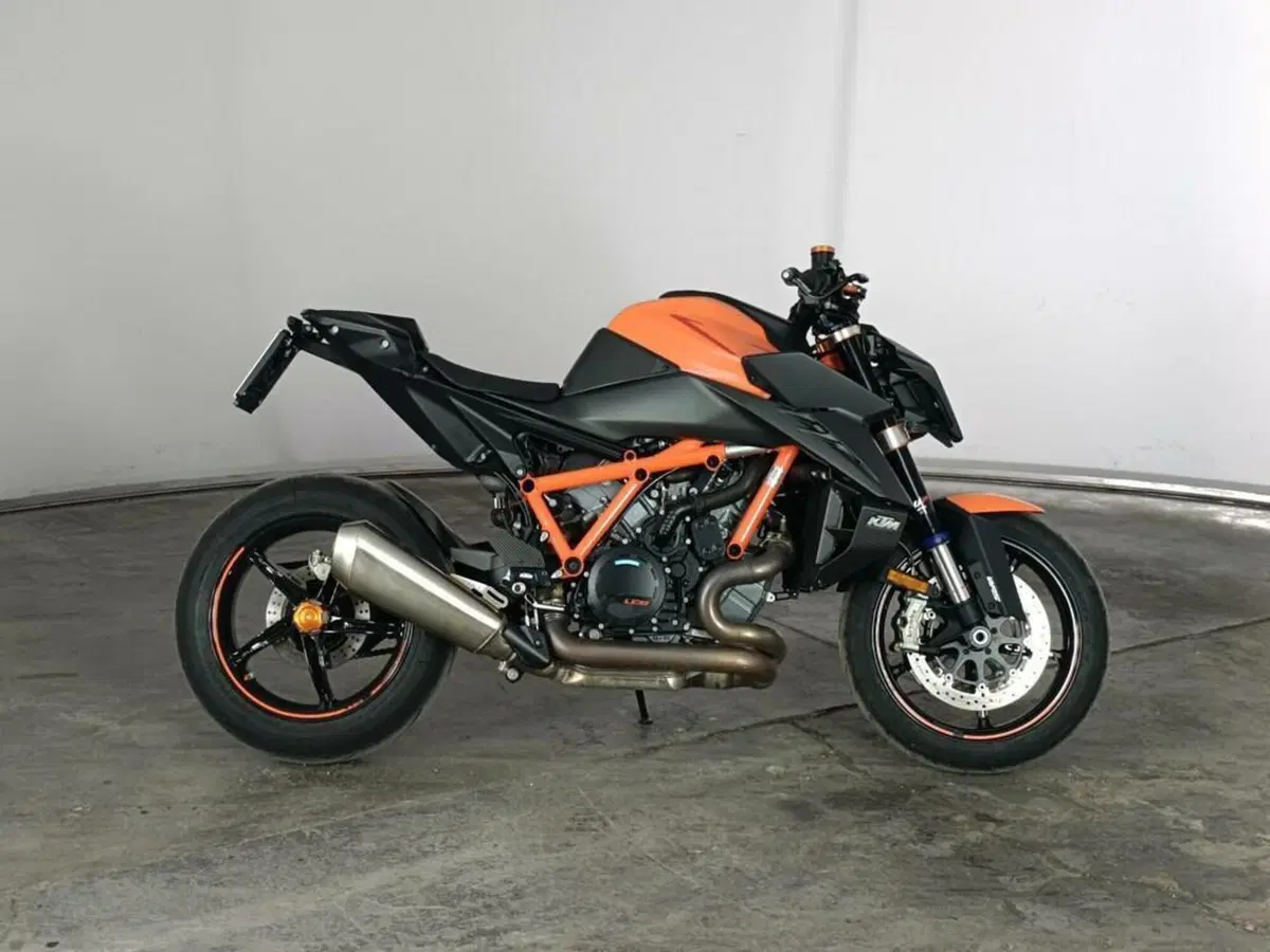 KTM 1390 Super Duke R EVO (2024 - 26)