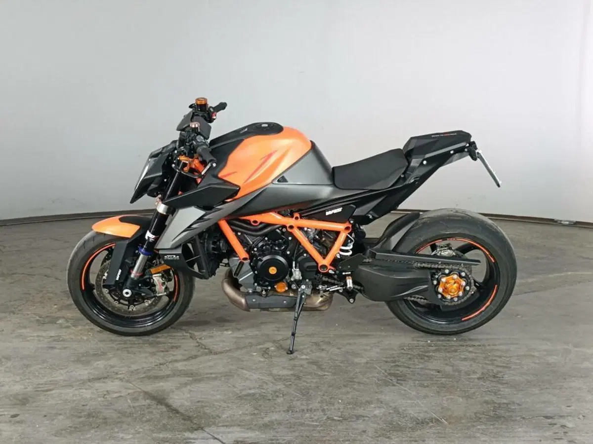 KTM 1390 Super Duke R EVO (2024 - 26) (5)