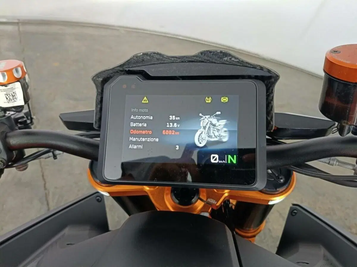 KTM 1390 Super Duke R EVO (2024 - 26) (8)