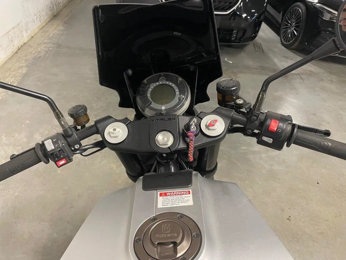 Husqvarna Vitpilen 701 (2018 - 19) (5)