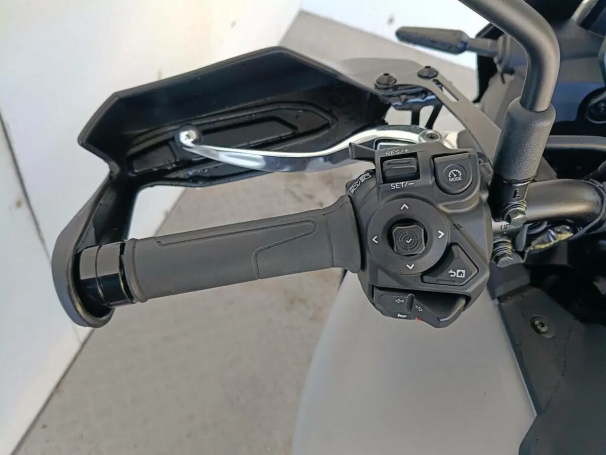 Yamaha Tracer 9 GT (2025 - 26) (7)