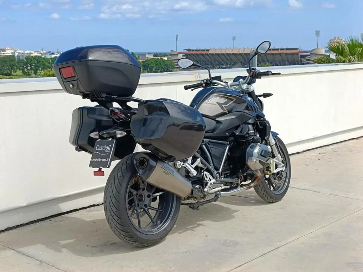 Bmw R 1200 R Black Edition (2017 - 18) (3)