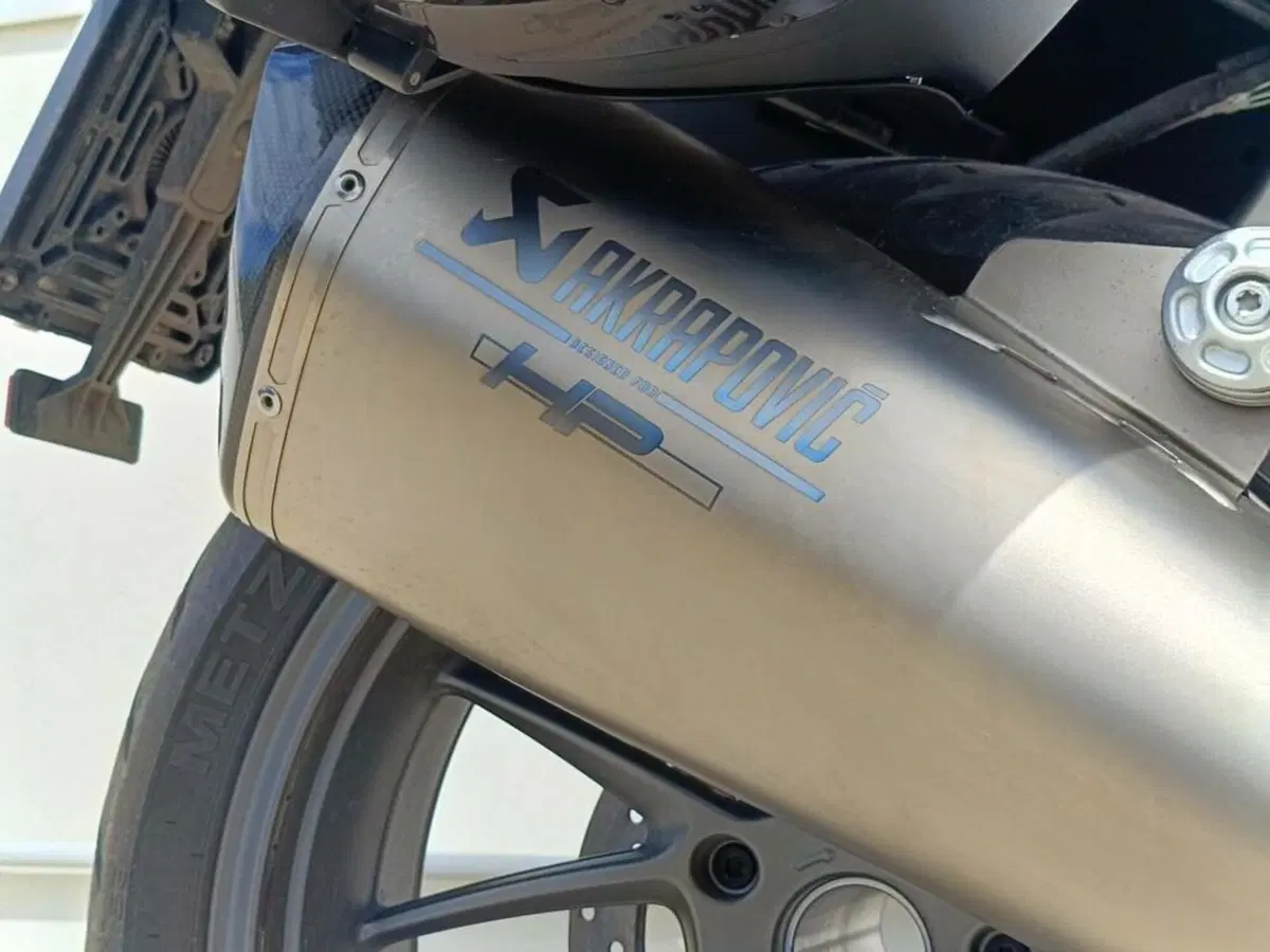 Bmw R 1200 R Black Edition (2017 - 18) (10)