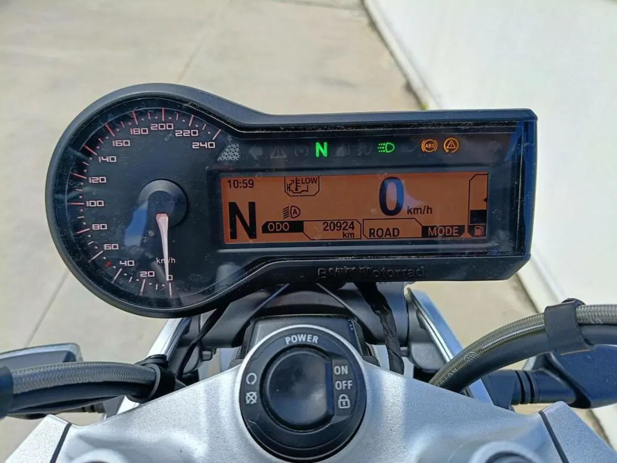 Bmw R 1200 R Black Edition (2017 - 18) (8)