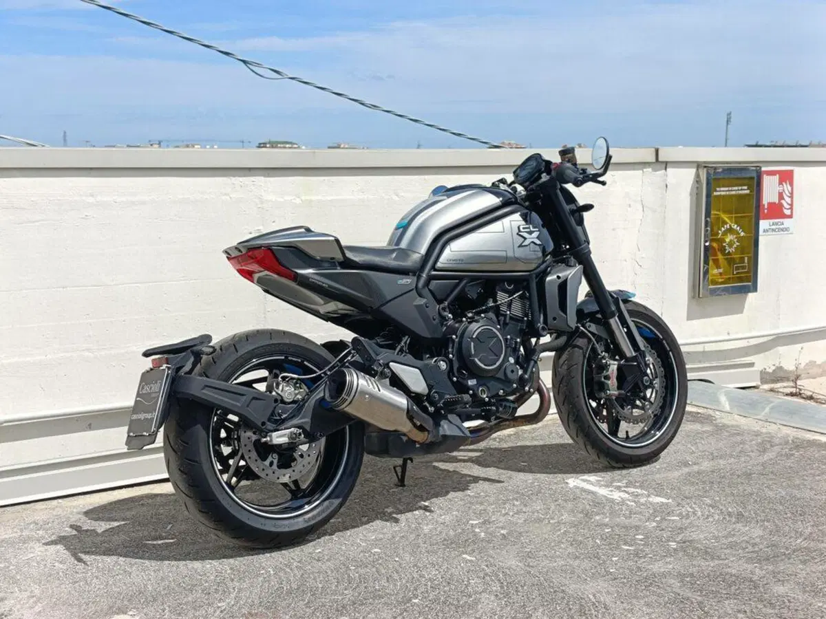 CFMOTO 700CL-X Sport (2022 - 26) (3)
