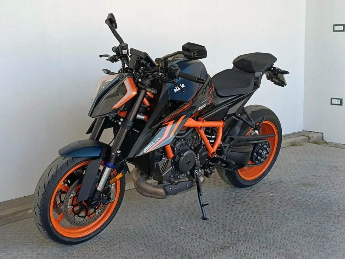 KTM 1290 Super Duke R EVO (2022 - 23) (2)