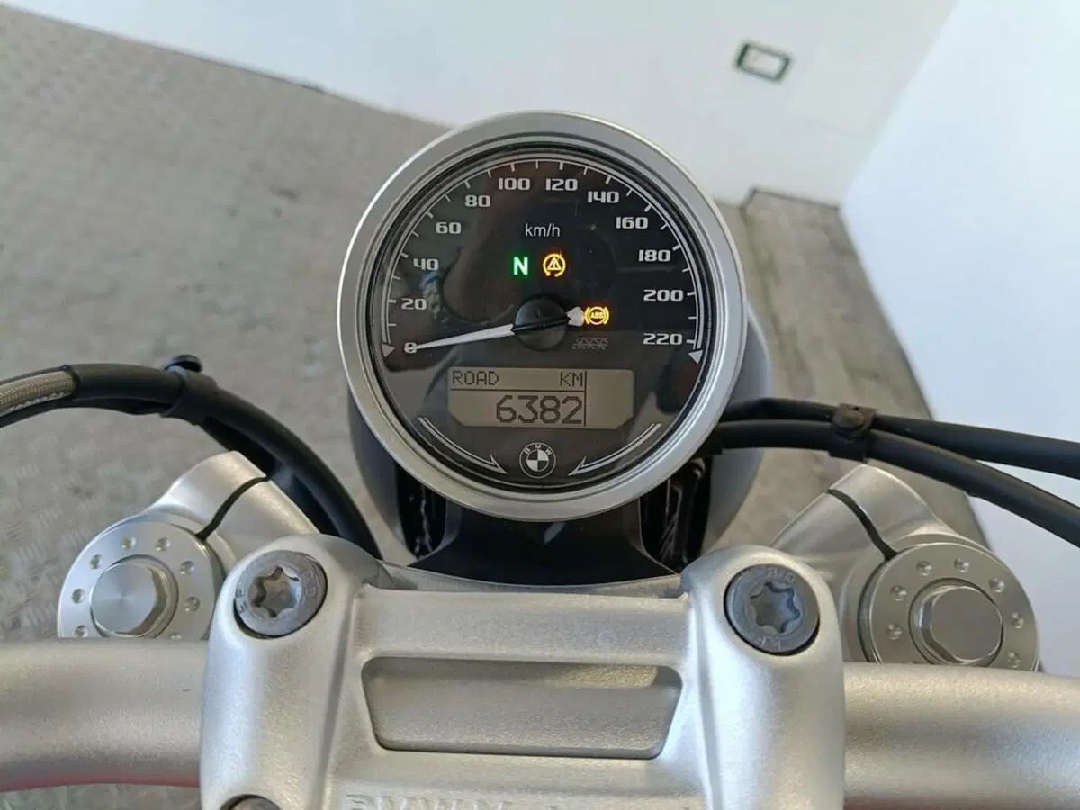 Bmw R nineT Pure (2021 - 24) (8)