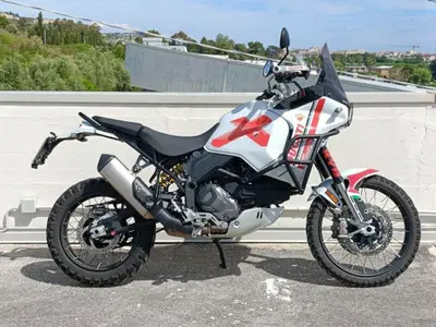 Ducati DesertX (2022 - 25) usata