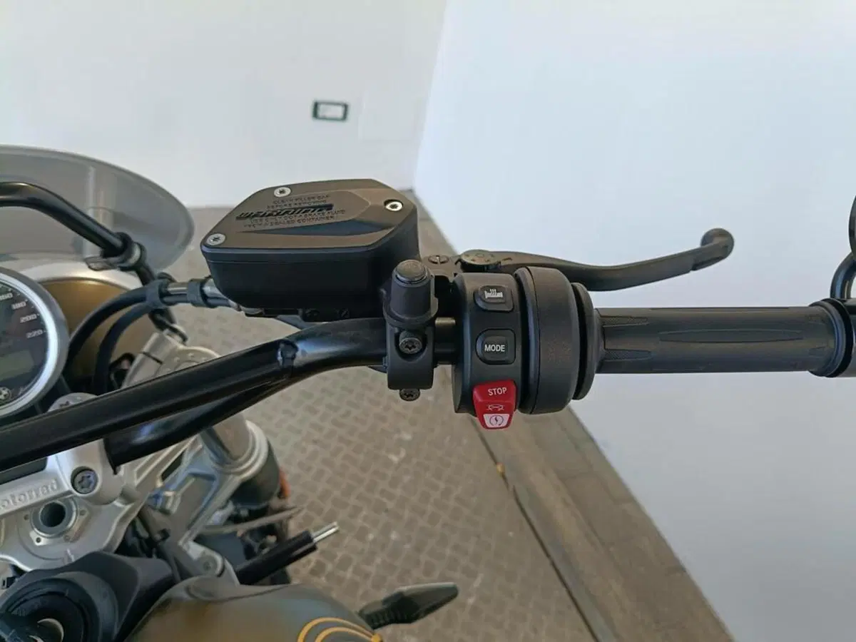Bmw R nineT 1200 Scrambler (2016 - 20) (9)