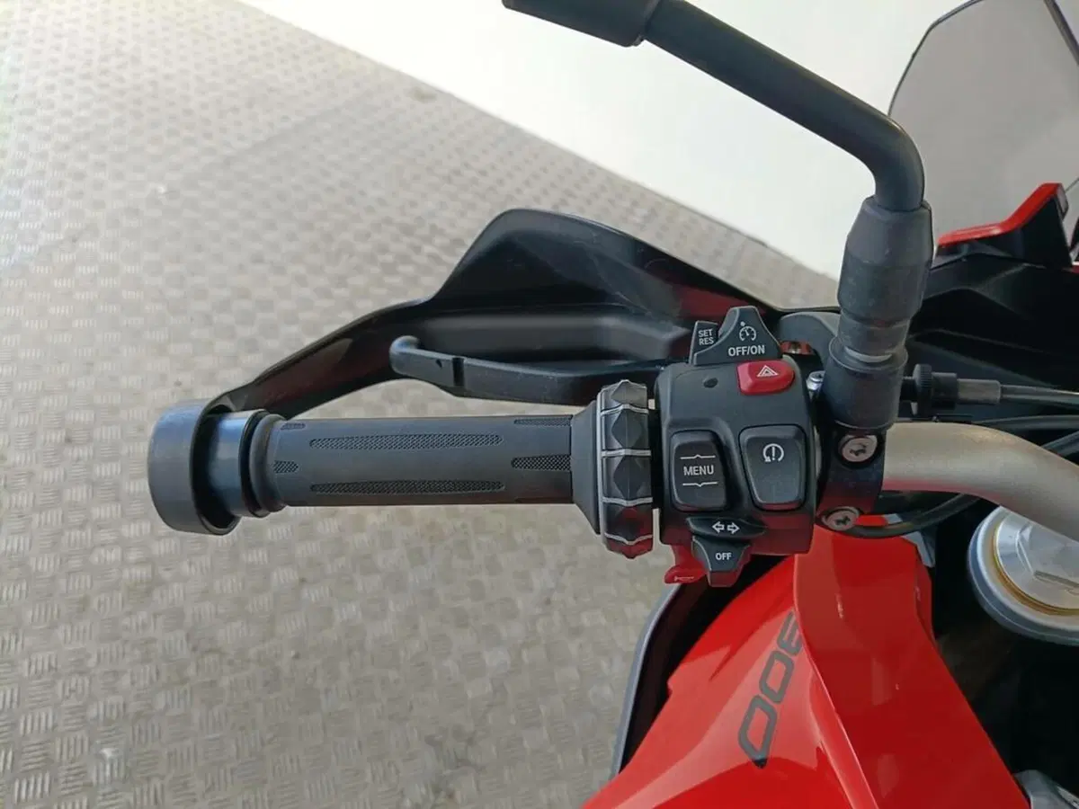 Bmw F 900 XR (2020 - 24) (7)