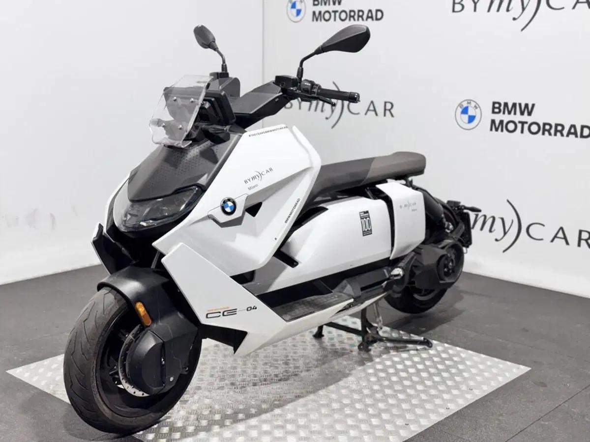 Bmw CE 04 (2021 - 25) (4)