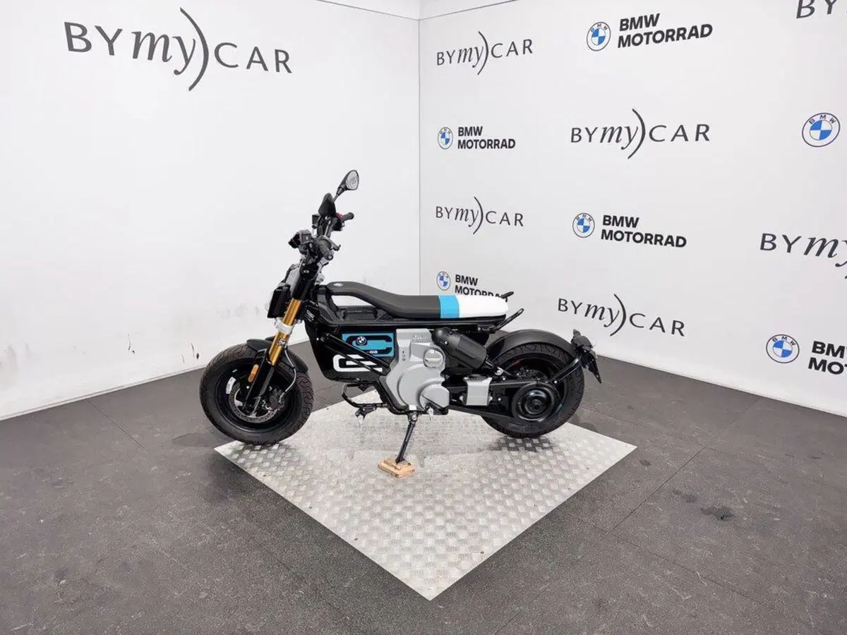 Bmw CE 02 AM (2024 - 26) (11)