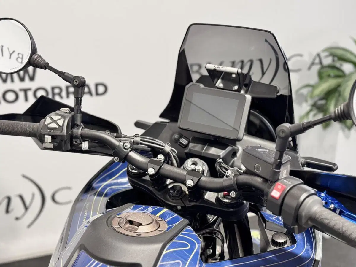 Husqvarna Norden 901 (2022 - 26) (13)