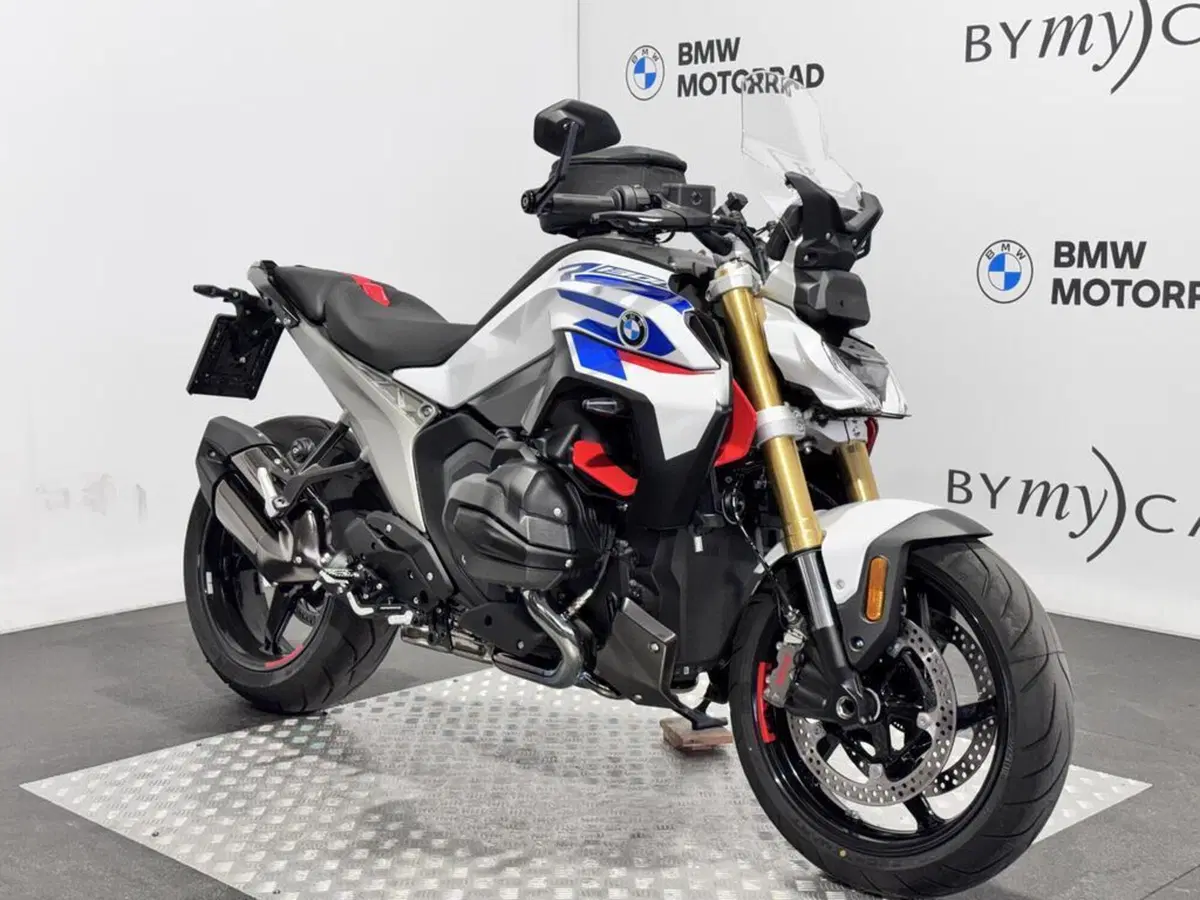 Bmw R 1300 R (2026 - 27) (10)