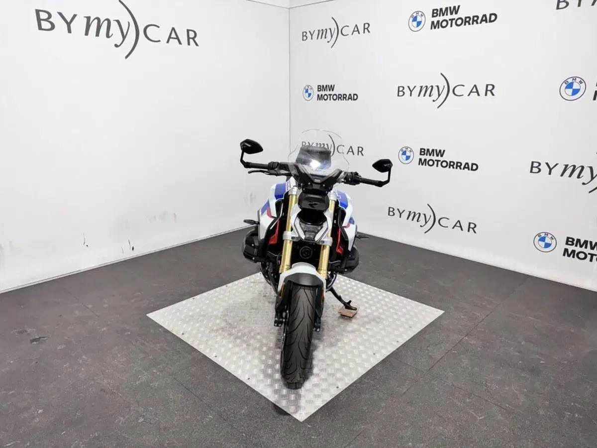 Bmw R 1300 R (2026 - 27) (8)