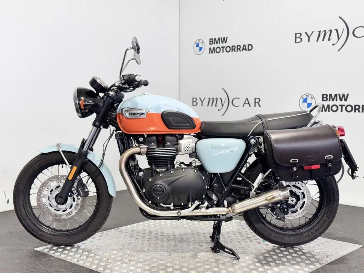 Triumph Bonneville T100 (2021 - 25) (2)