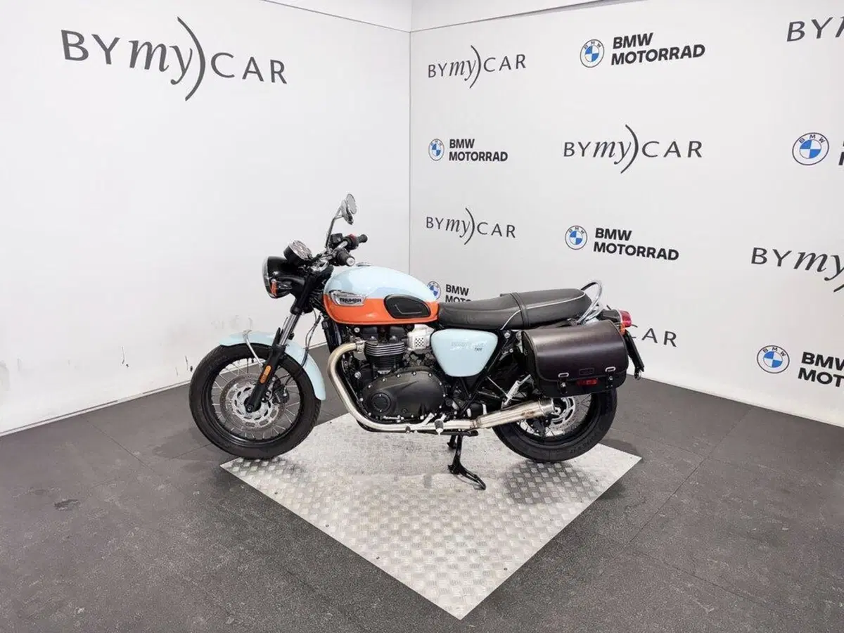 Triumph Bonneville T100 (2021 - 25) (11)