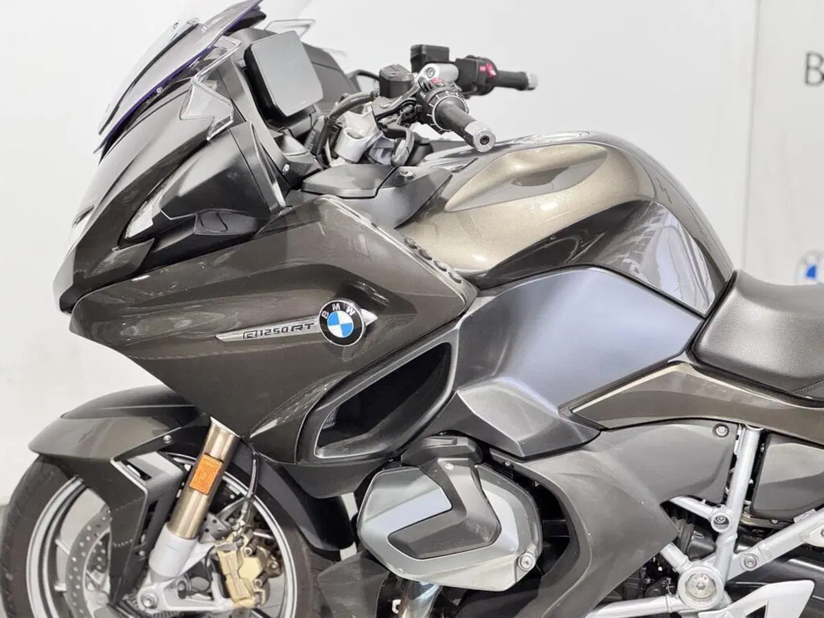 Bmw R 1250 RT (2021 - 25) (5)