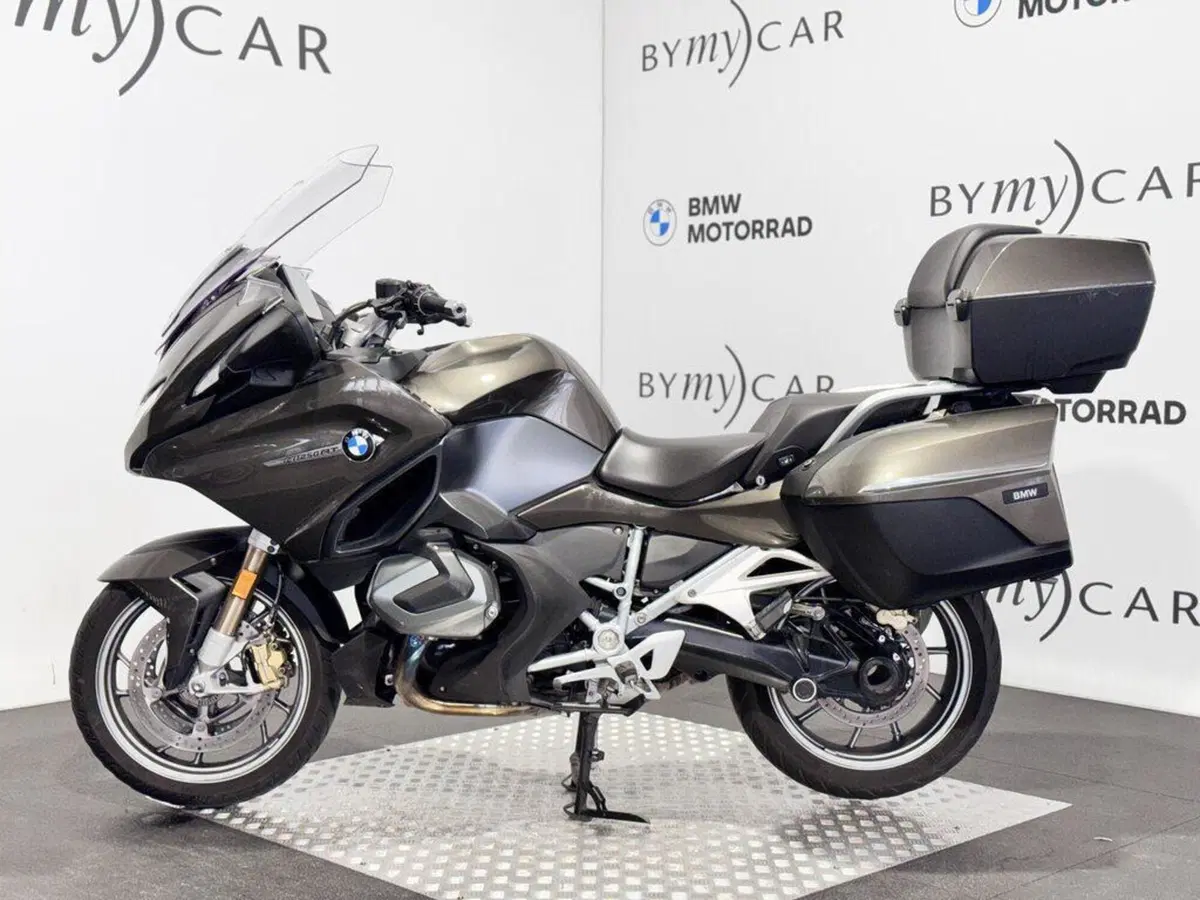 Bmw R 1250 RT (2021 - 25) (2)