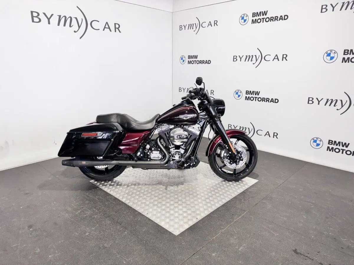 Harley-Davidson 1690 Road King (2013 - 16) - FLHR (12)