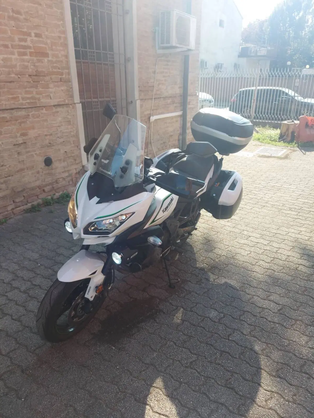 Kawasaki Versys 650 Tourer Plus (2017 - 20) (2)