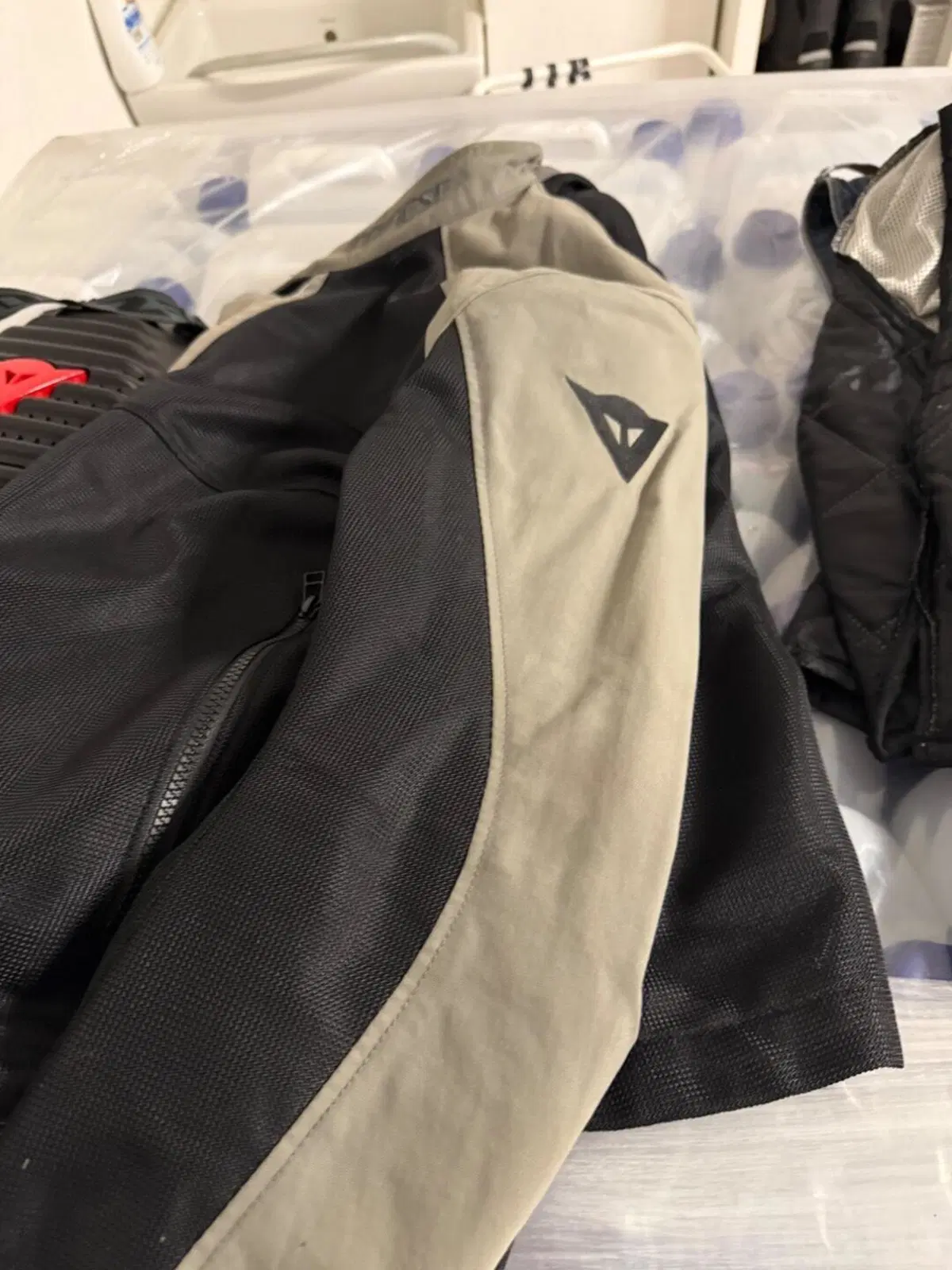 Vendo Giacca estiva Dainese (2)