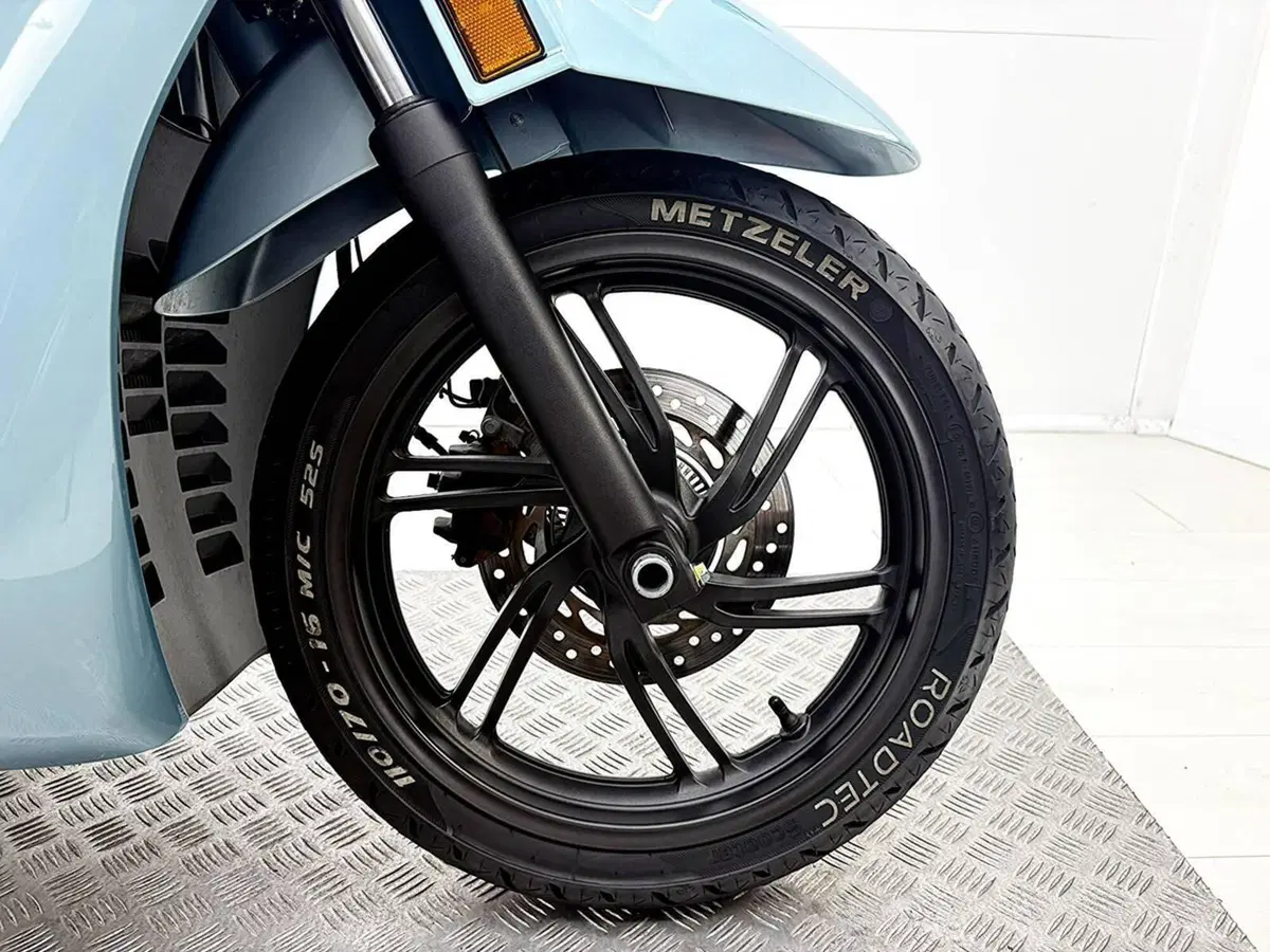 Honda SH 350 (2021 - 24) (10)