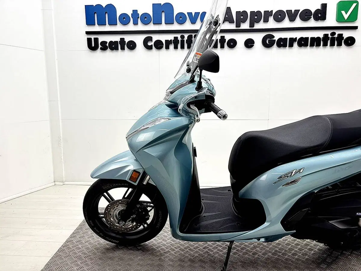 Honda SH 350 (2021 - 24) (13)