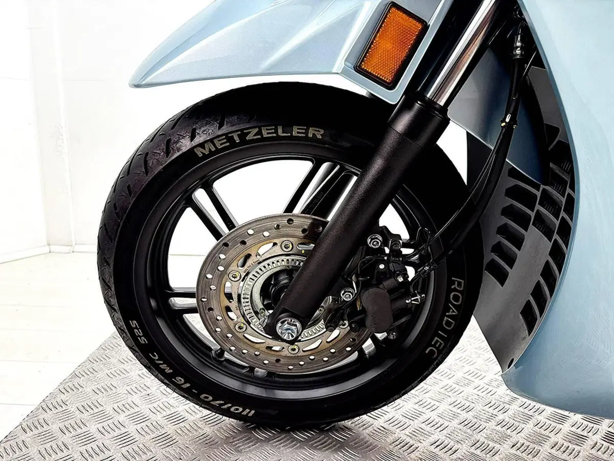 Honda SH 350 (2021 - 24) (11)