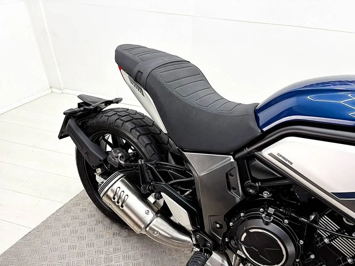 CFMOTO 700CL-X Heritage (2021 - 26) (20)