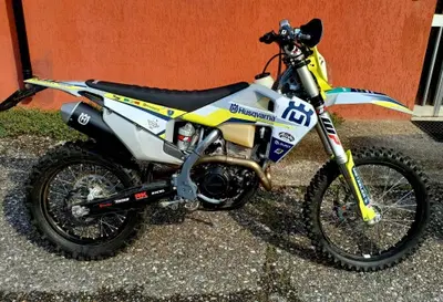 Husqvarna FE 250 (2022) usata