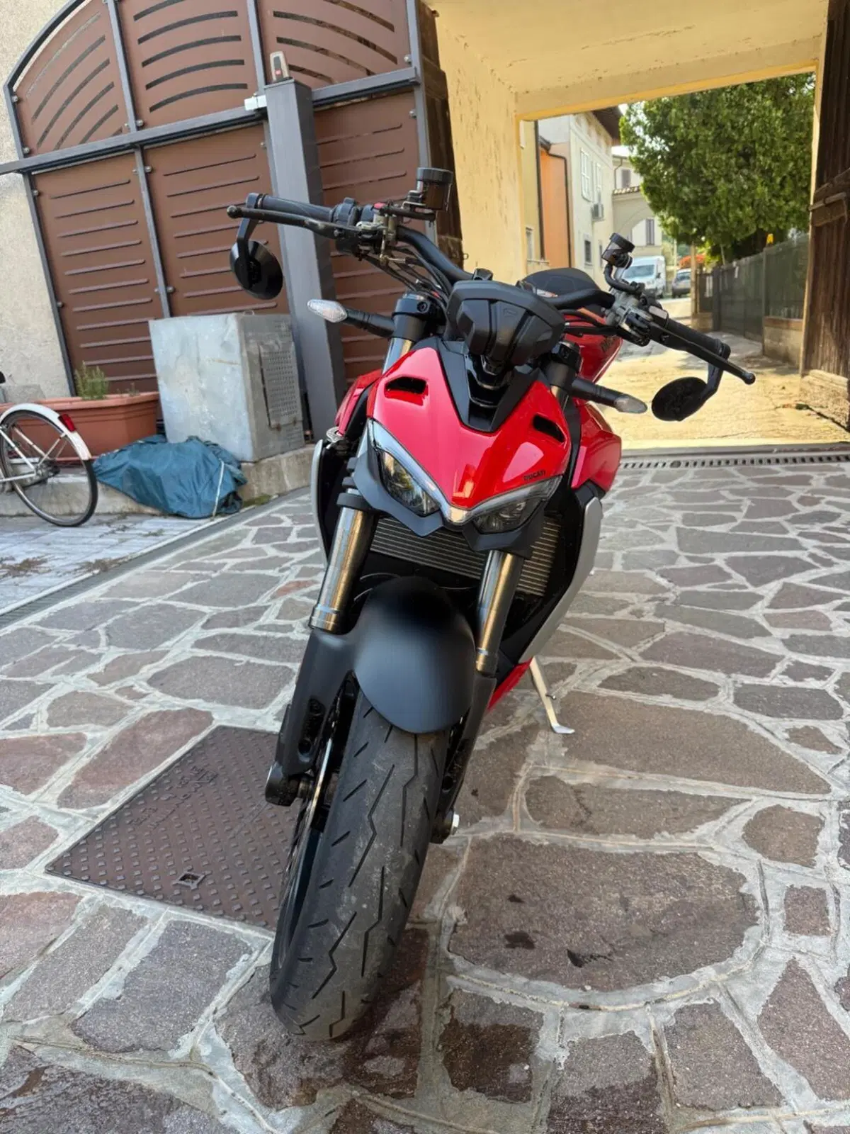 Ducati Streetfighter V2 (2022 - 24)