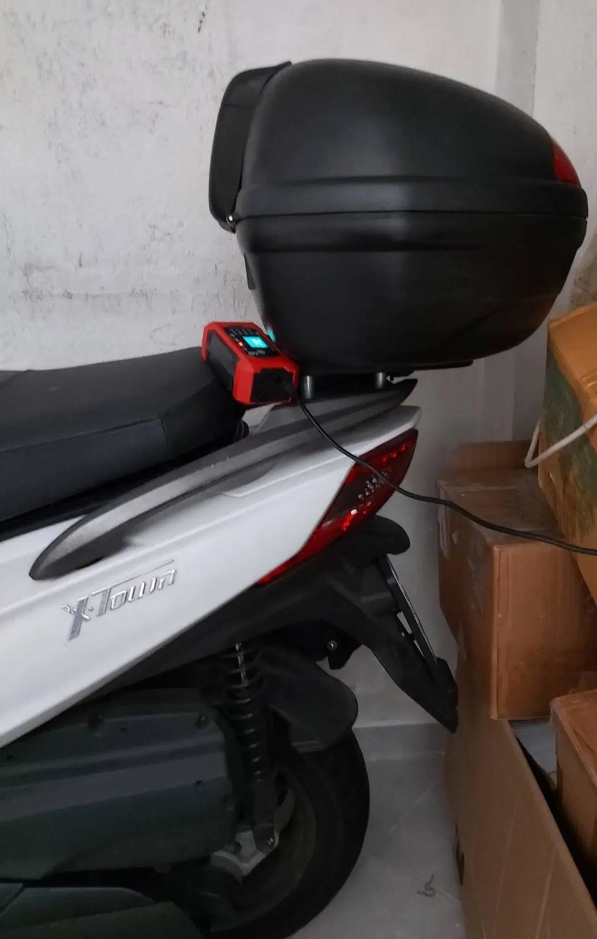 Kymco X-Town 300i ABS (2016 - 20) (3)