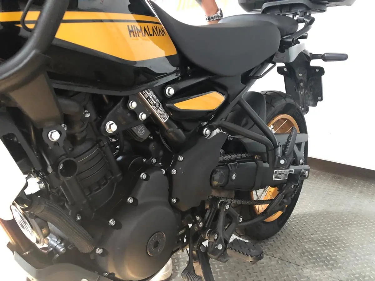 Royal Enfield Himalayan 450 Tubeless (2024 - 26) (8)