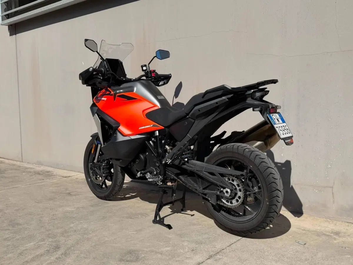 KTM 1390 Super Adventure S EVO (2026) (4)