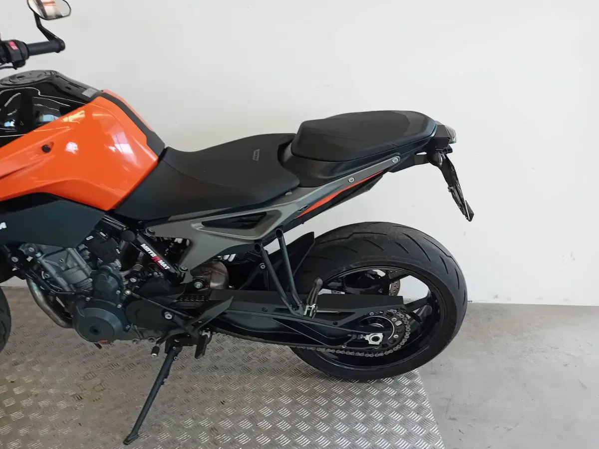 KTM 790 Duke L (2023 - 24) (5)