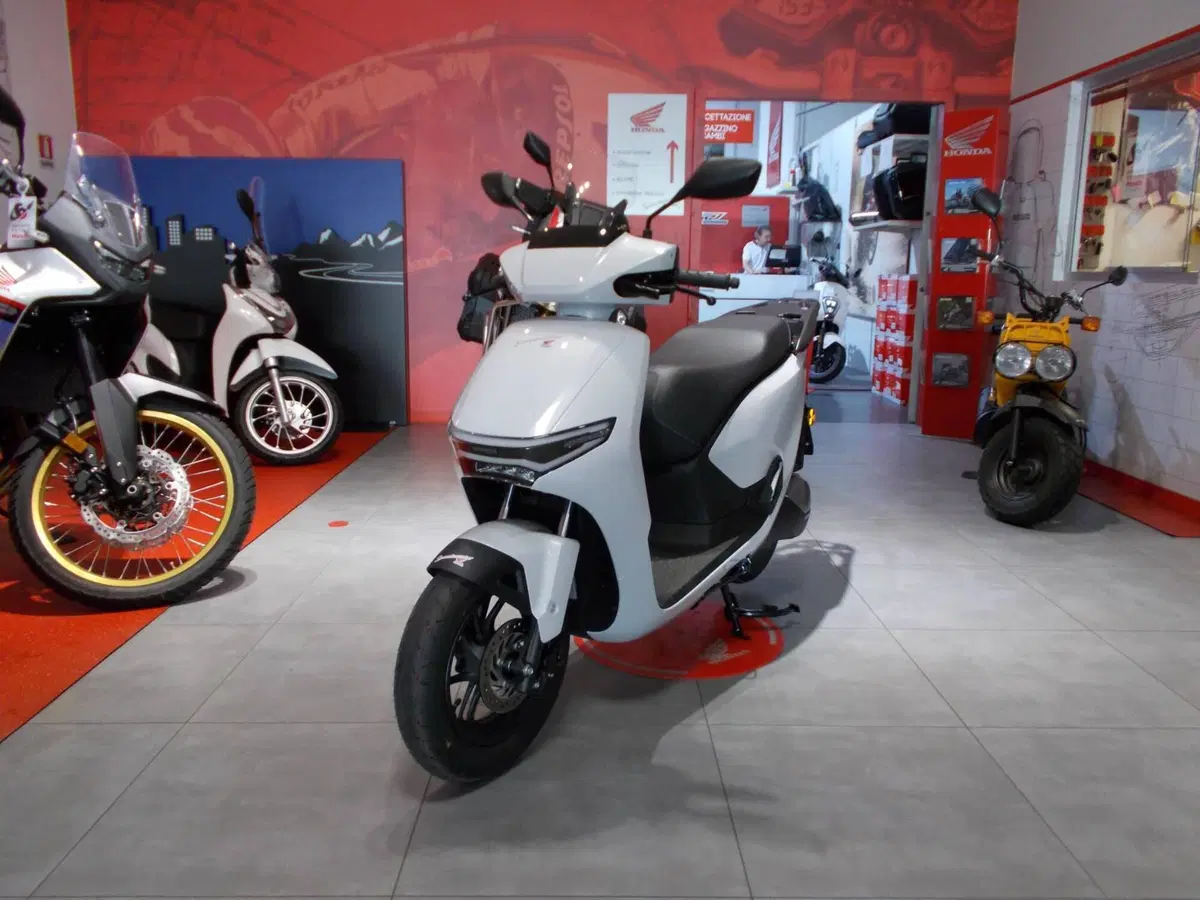 Honda CUV e: (2025 - 26) (3)