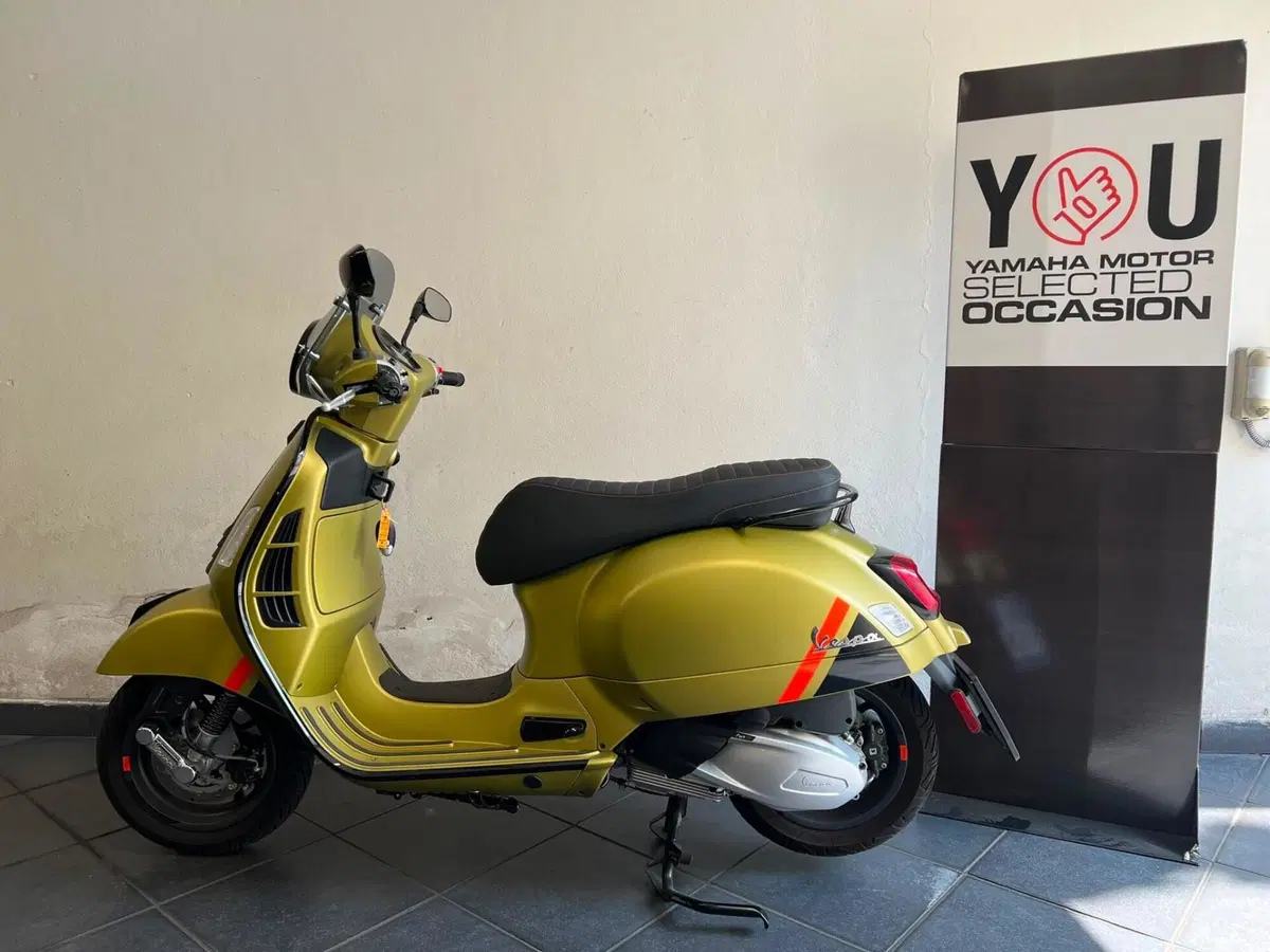 Vespa GTS 300 Super (2023 - 24) (3)