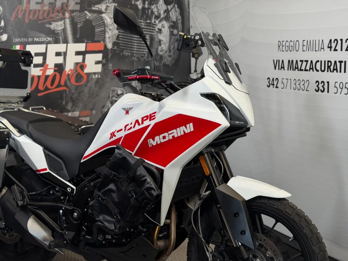 Moto Morini X-Cape 650 (2021 - 26) (5)
