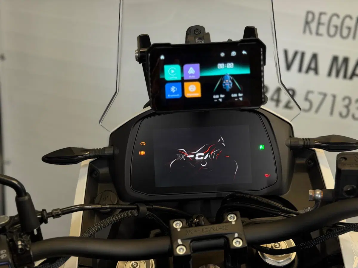 Moto Morini X-Cape 650 (2021 - 26) (14)